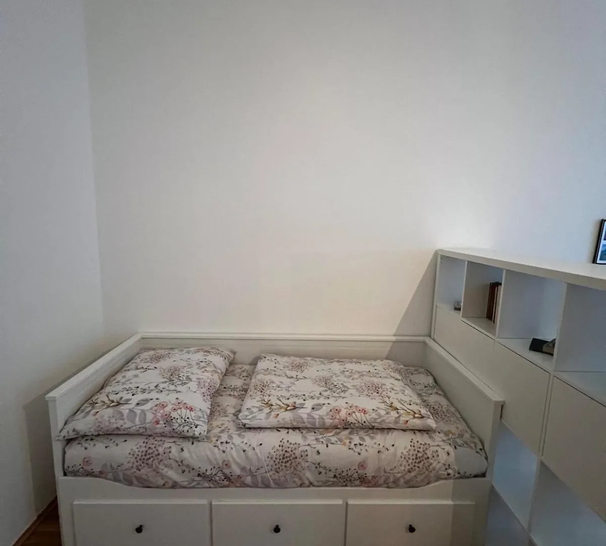 Cozy & Central Apartment Viyana