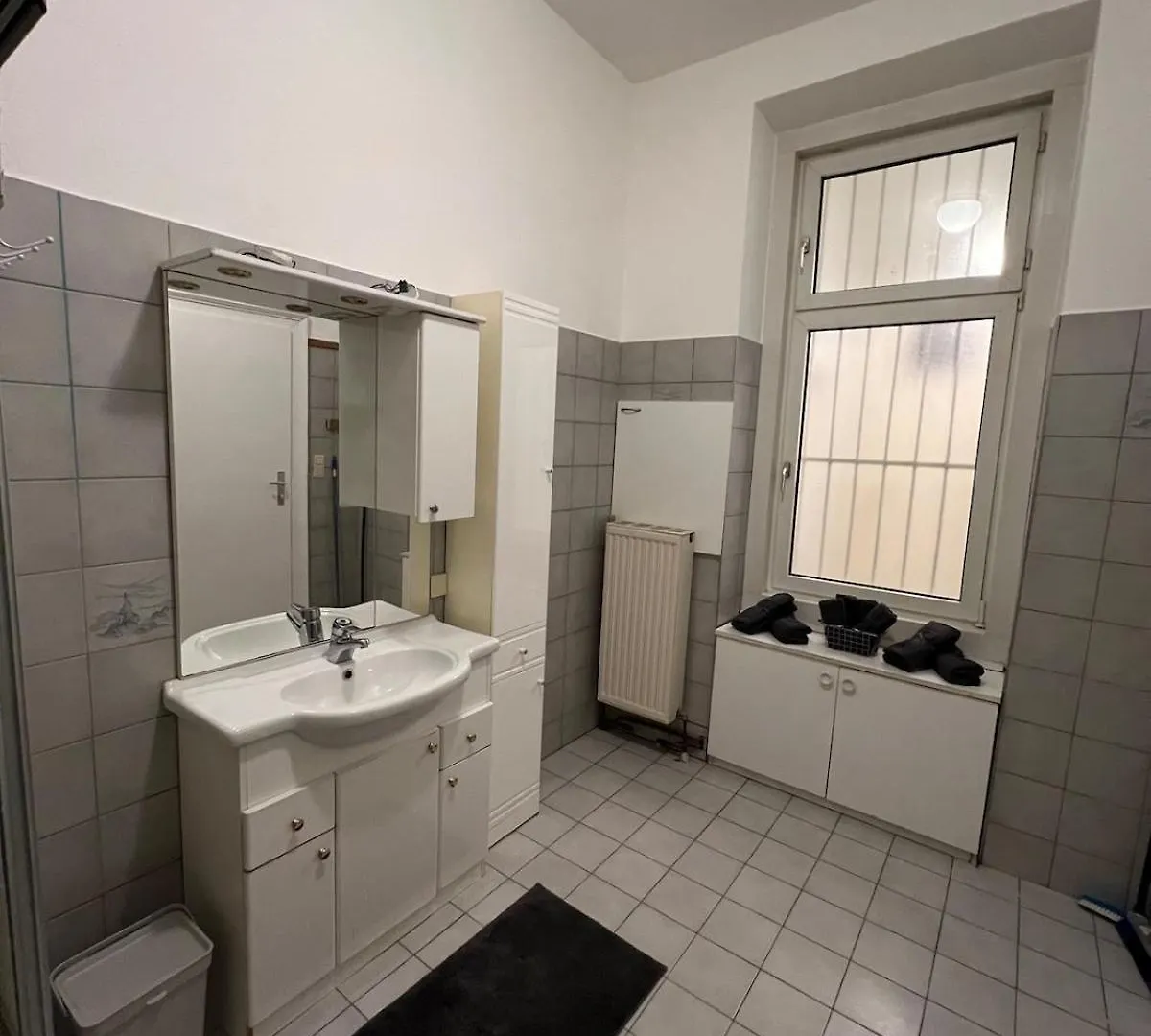Cozy & Central Apartment Vienna