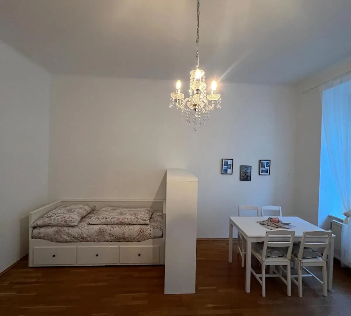 Cozy & Central Apartment Vienna
